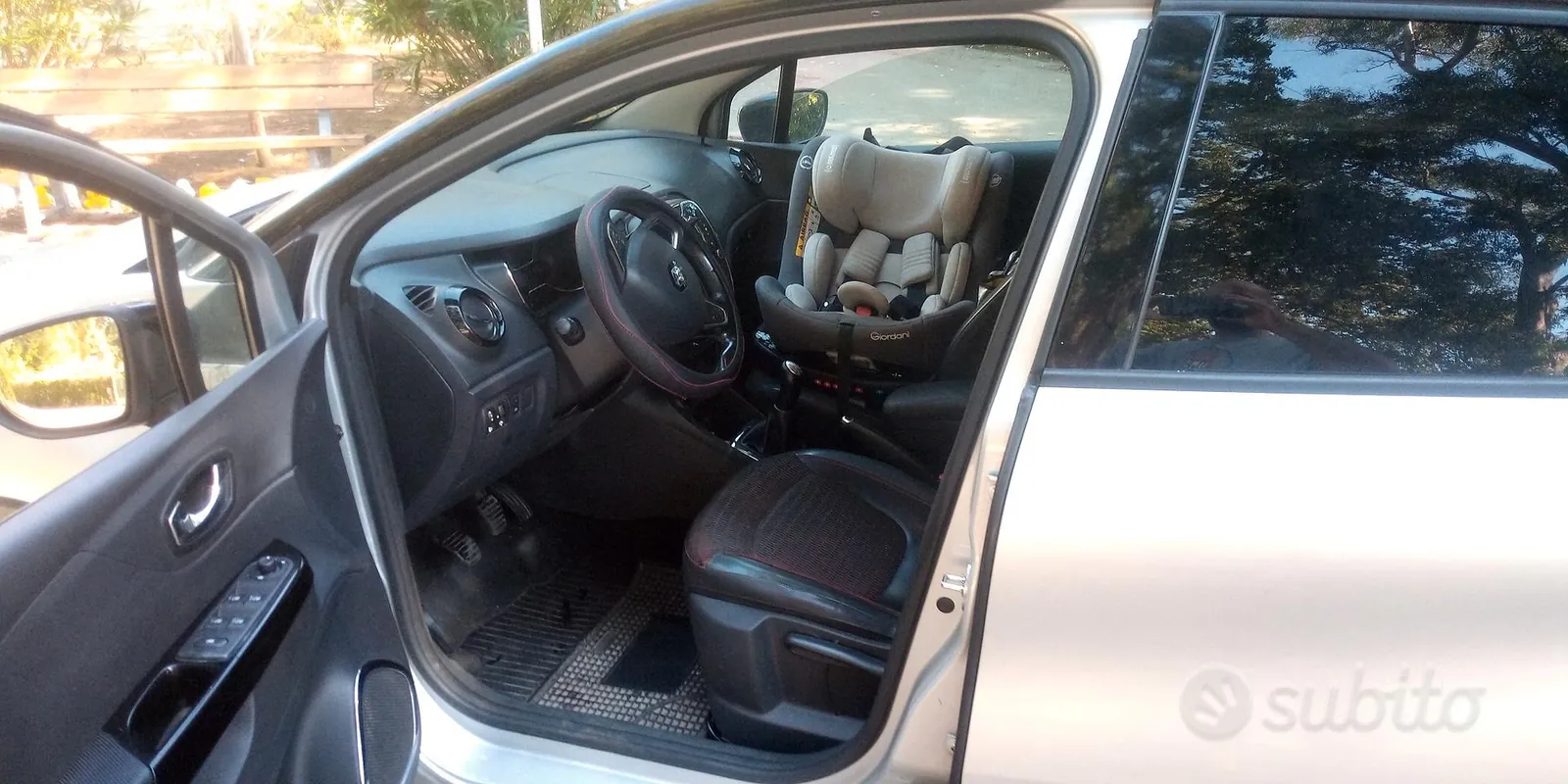 Renault Captur 2017 photo 4