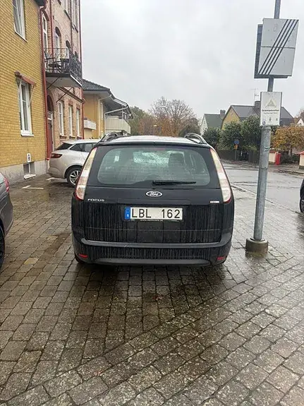 Ford Focus 2011 photo 3