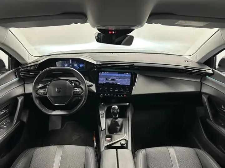 Peugeot 308 Sw 2022 photo 2
