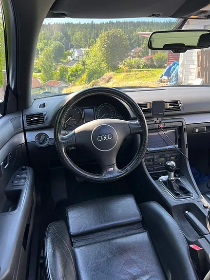 Audi S4 2004 photo 5