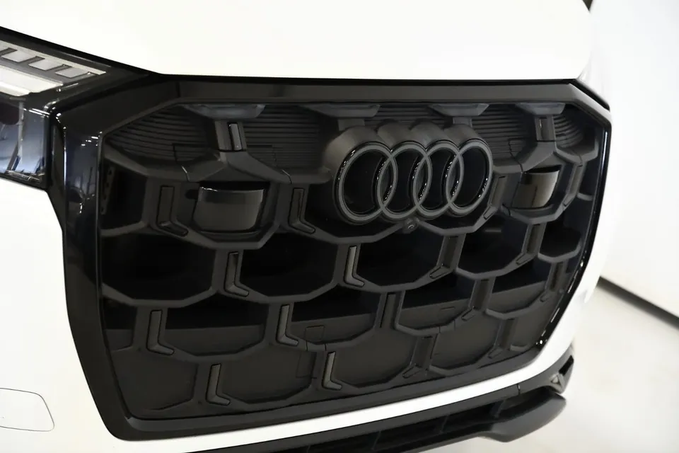 Audi Sq7 2025 photo 4