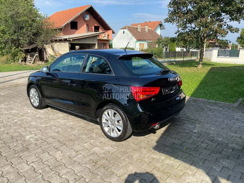 Audi A1 2012 photo 3