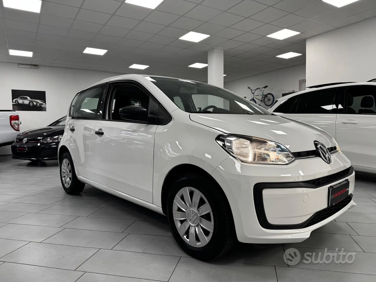 Volkswagen Up 2018 photo 2