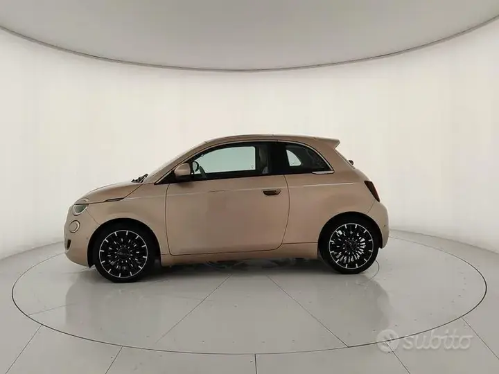 Fiat 500 2022 photo 5