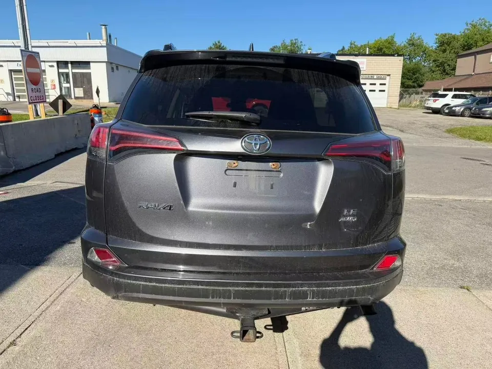 Toyota Rav4 2017 photo 5
