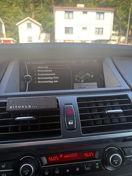 BMW X6 2012 photo 2
