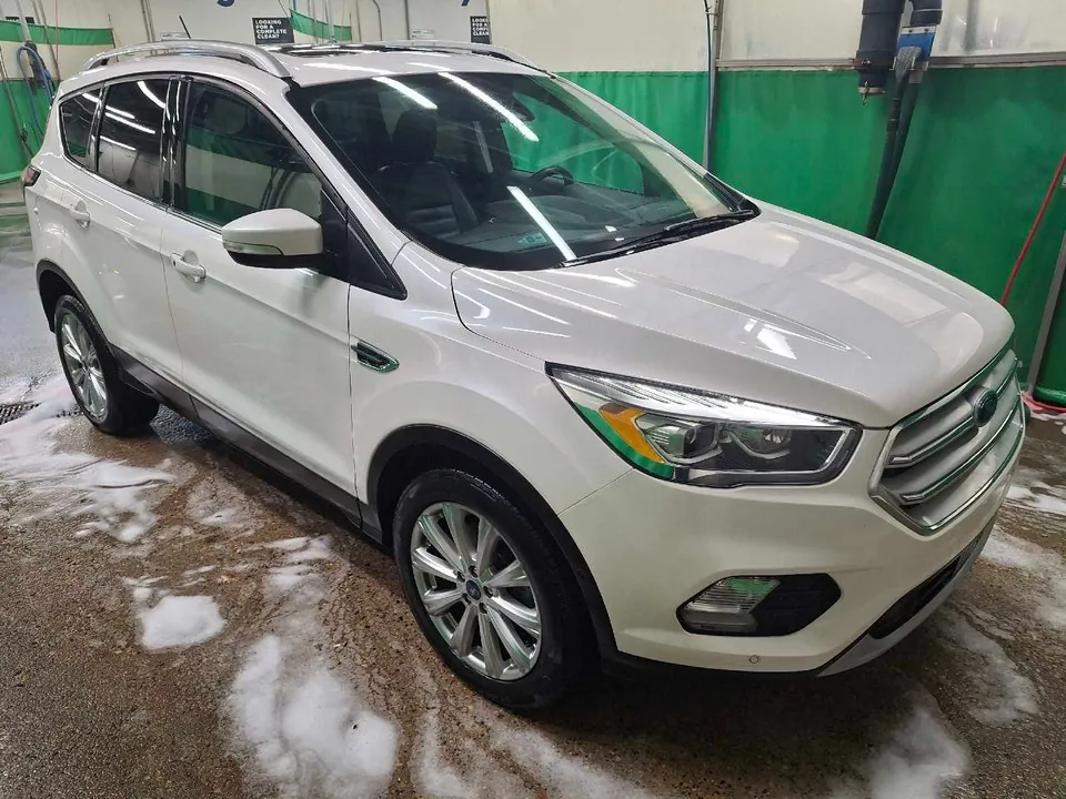 Ford Escape 2018 photo 3