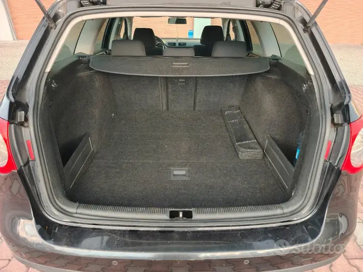 Volkswagen Passat 2008 photo 4