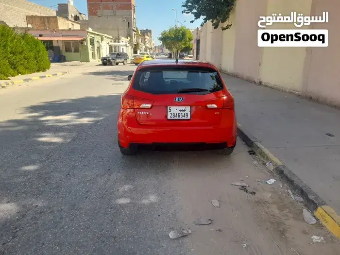 Kia Forte 2012 photo 2