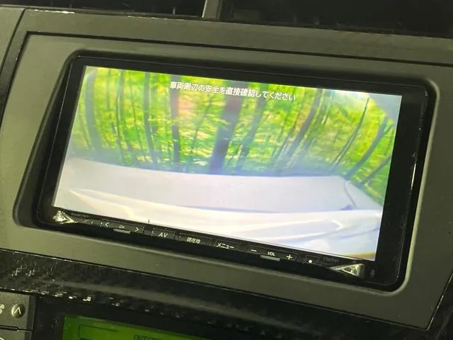 Toyota Prius 2015 photo 3