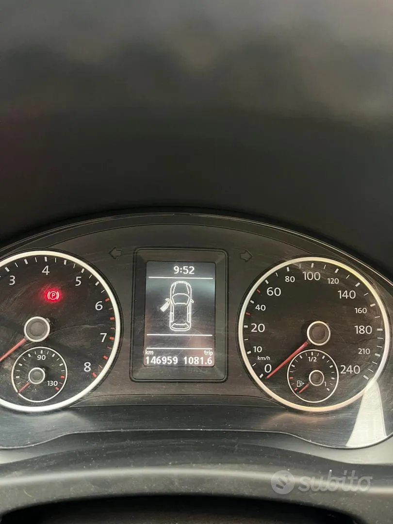 Volkswagen Tiguan 2012 photo 4