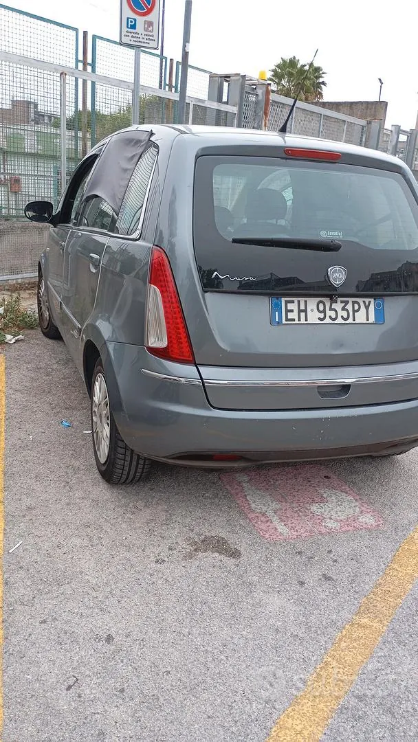 Lancia Musa 2011 photo 3