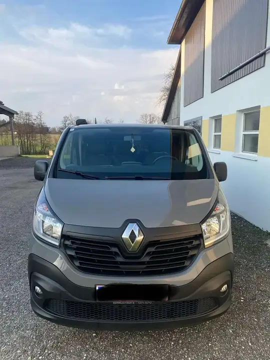 Renault Trafic 2016 photo 3