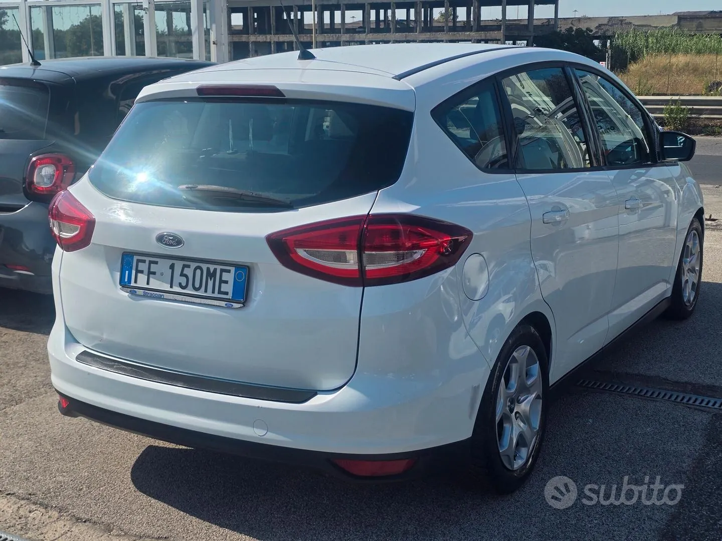 Ford C-Max 2016 photo 4