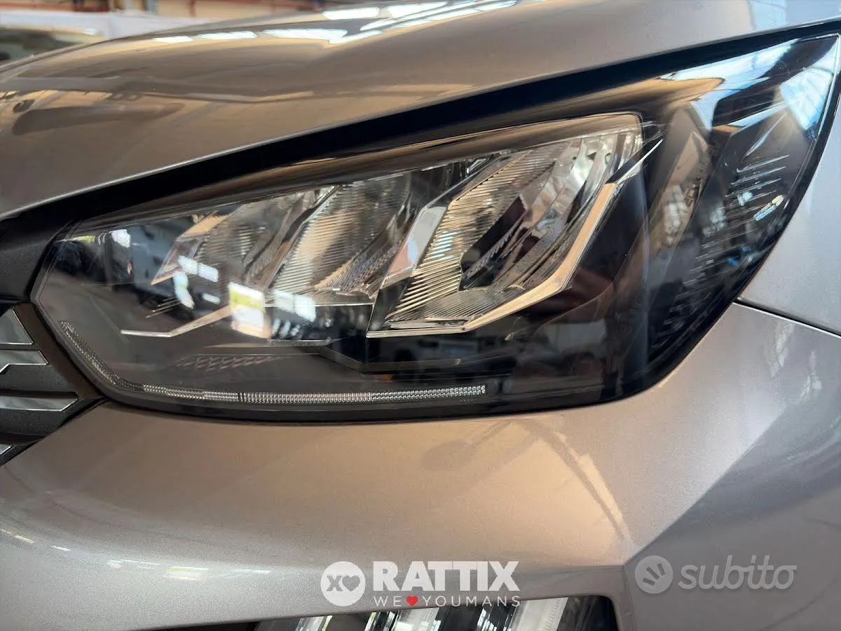 Peugeot 2008 2025 photo 3