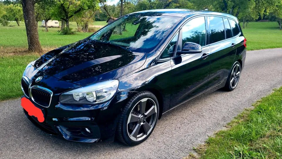 BMW 218D
