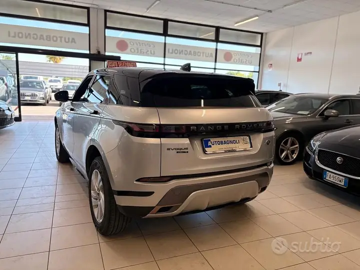 Land Rover Range Rover Evoque 2021 photo 4