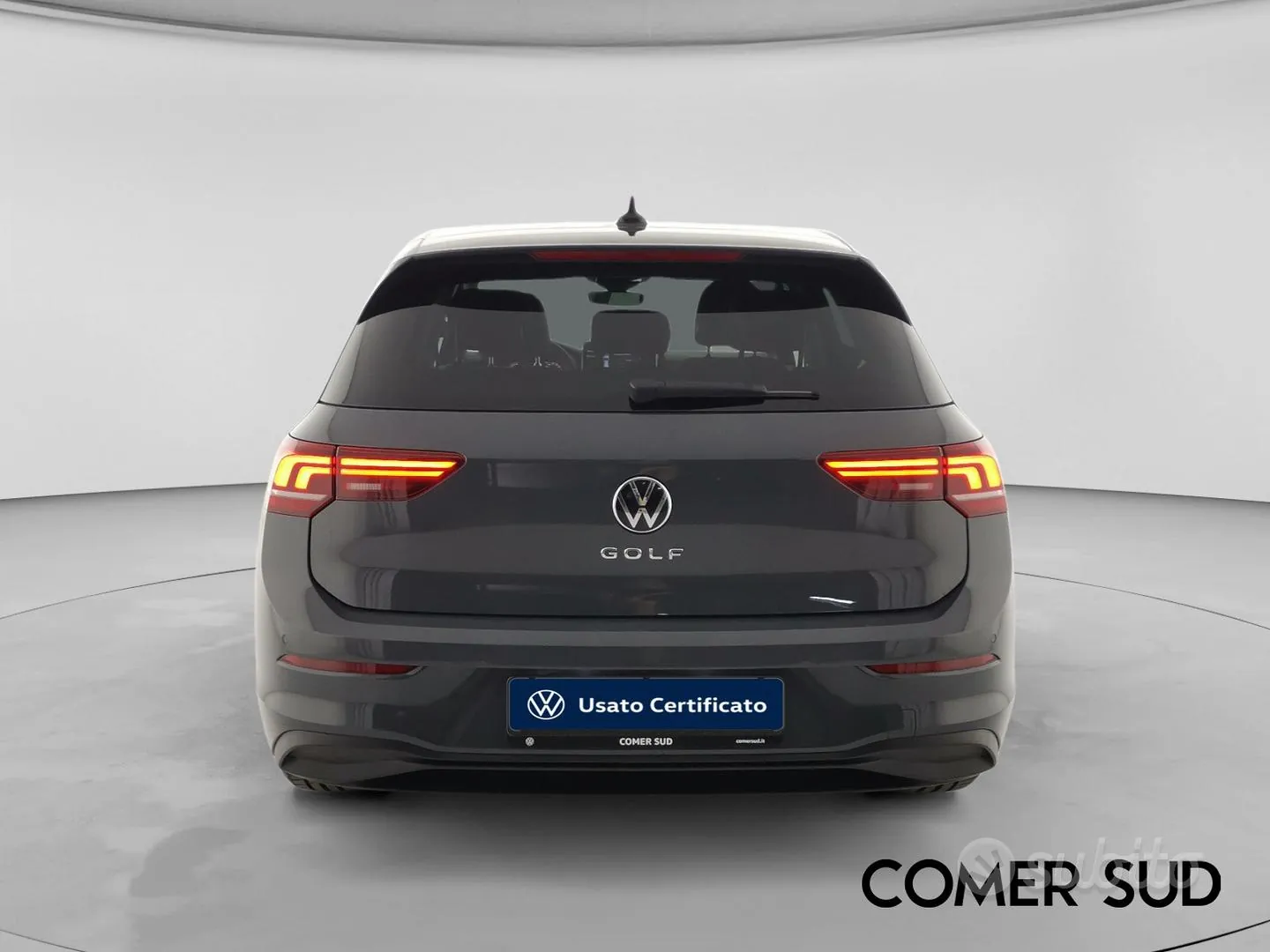 Volkswagen Golf 2025 photo 4