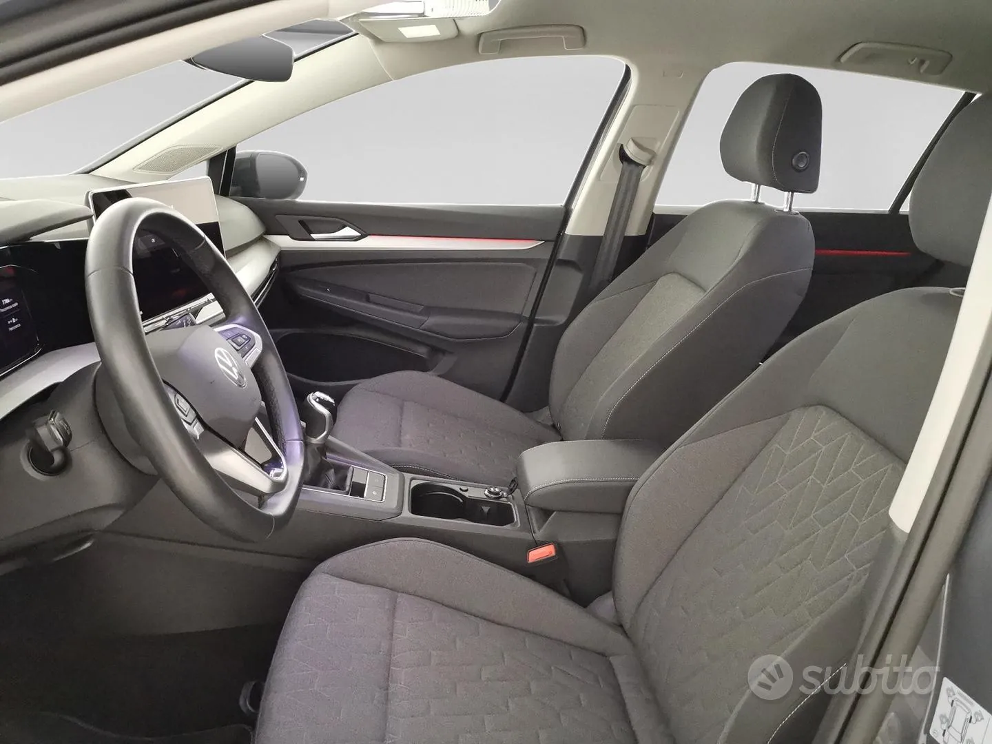 Volkswagen Golf 2025 photo 5