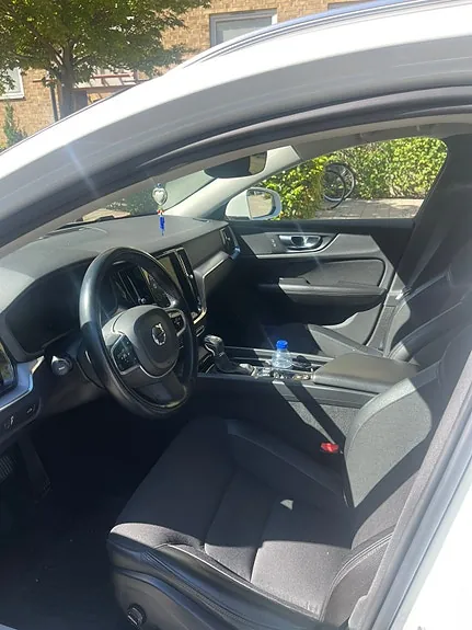 Volvo V60 2020 photo 5
