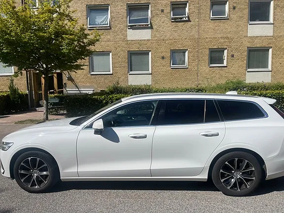Volvo V60 2020 photo 4