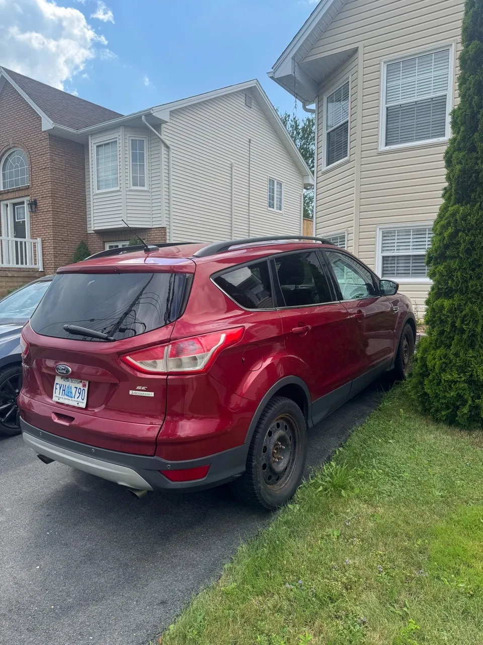 Ford Escape 2014 photo 4