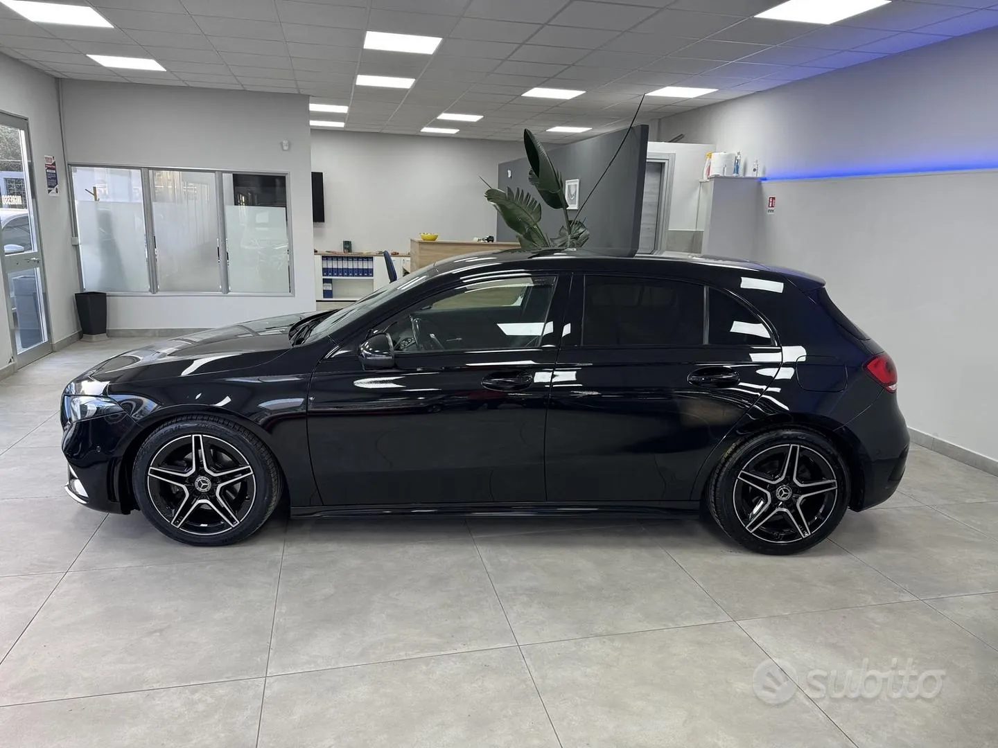 Mercedes-Benz A 200D 2019 photo 4