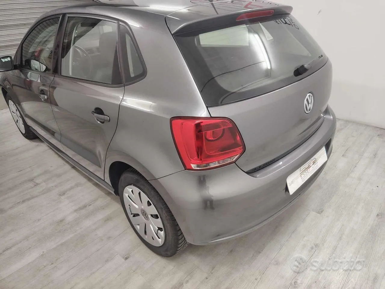 Volkswagen Polo 2011 photo 4
