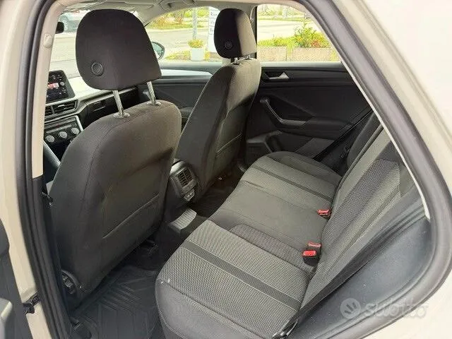 Volkswagen T-Roc 2022 photo 5