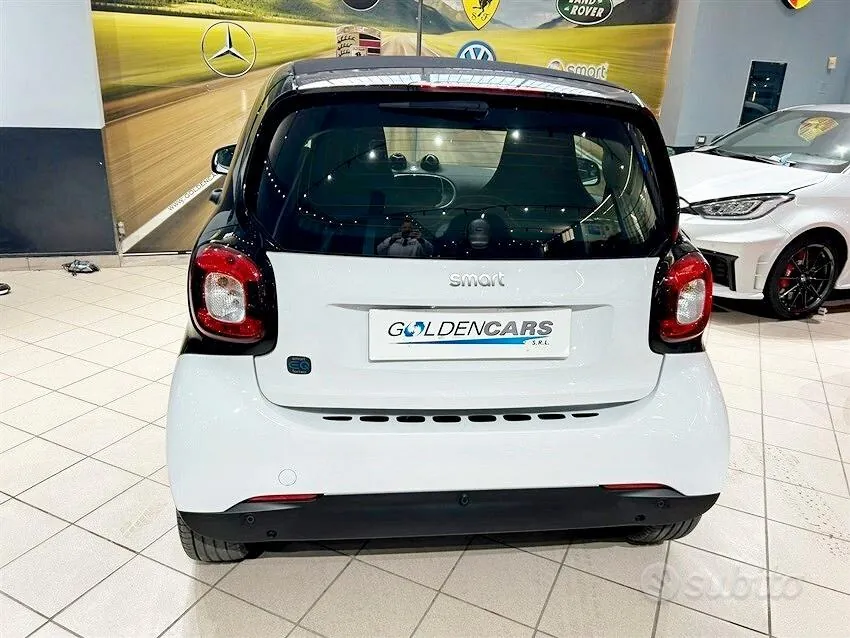 Smart Fortwo 2021 photo 5