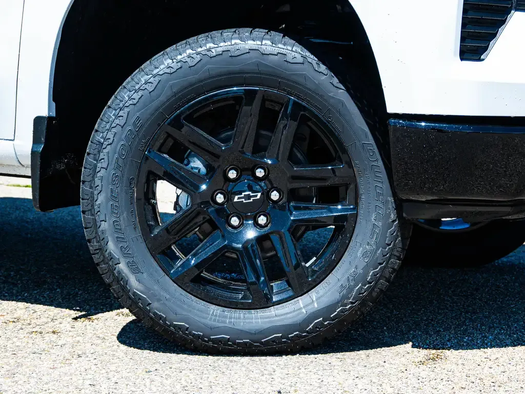 Chevrolet Silverado 1500 2026 photo 5