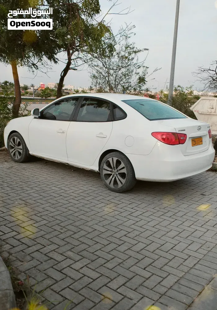 Hyundai Elantra 2008 photo 3