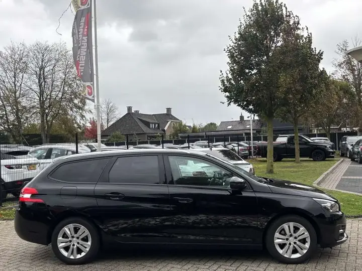 Peugeot 308 Sw 2018 photo 4