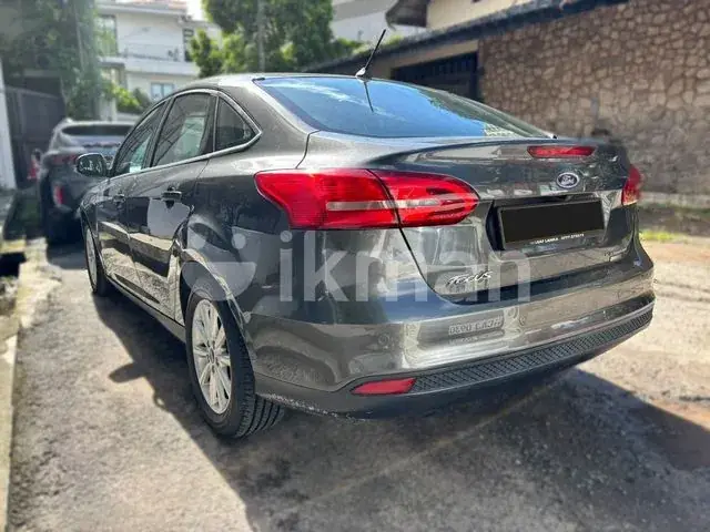 Ford Focus 2018 photo 3