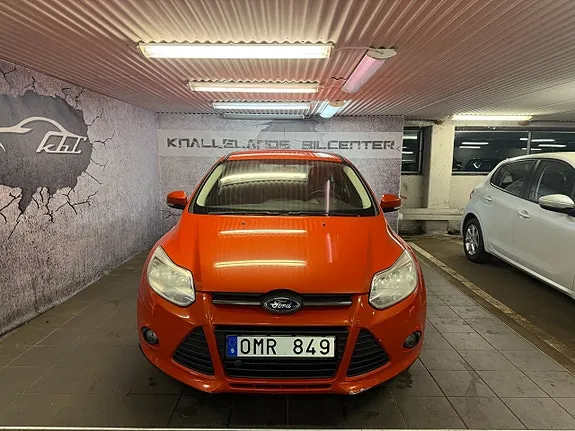 Ford Focus 2011 photo 2