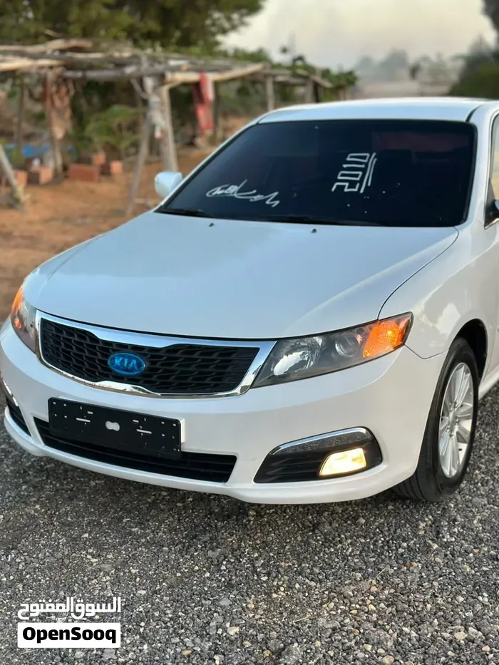 Kia Optima 2010 photo 4