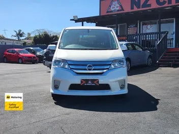 Nissan Serena 2013 photo 3