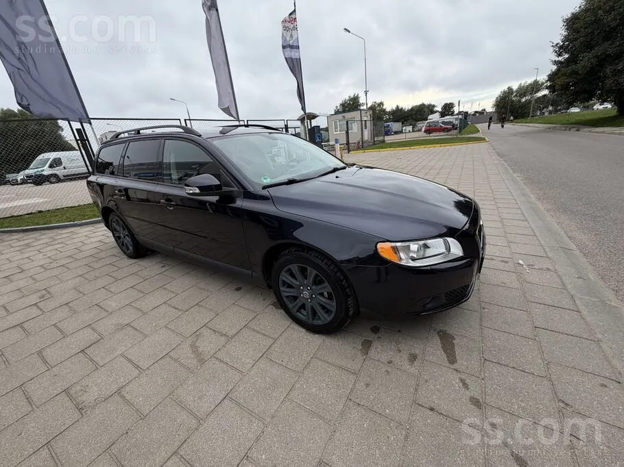 Volvo V70 2009 photo 3
