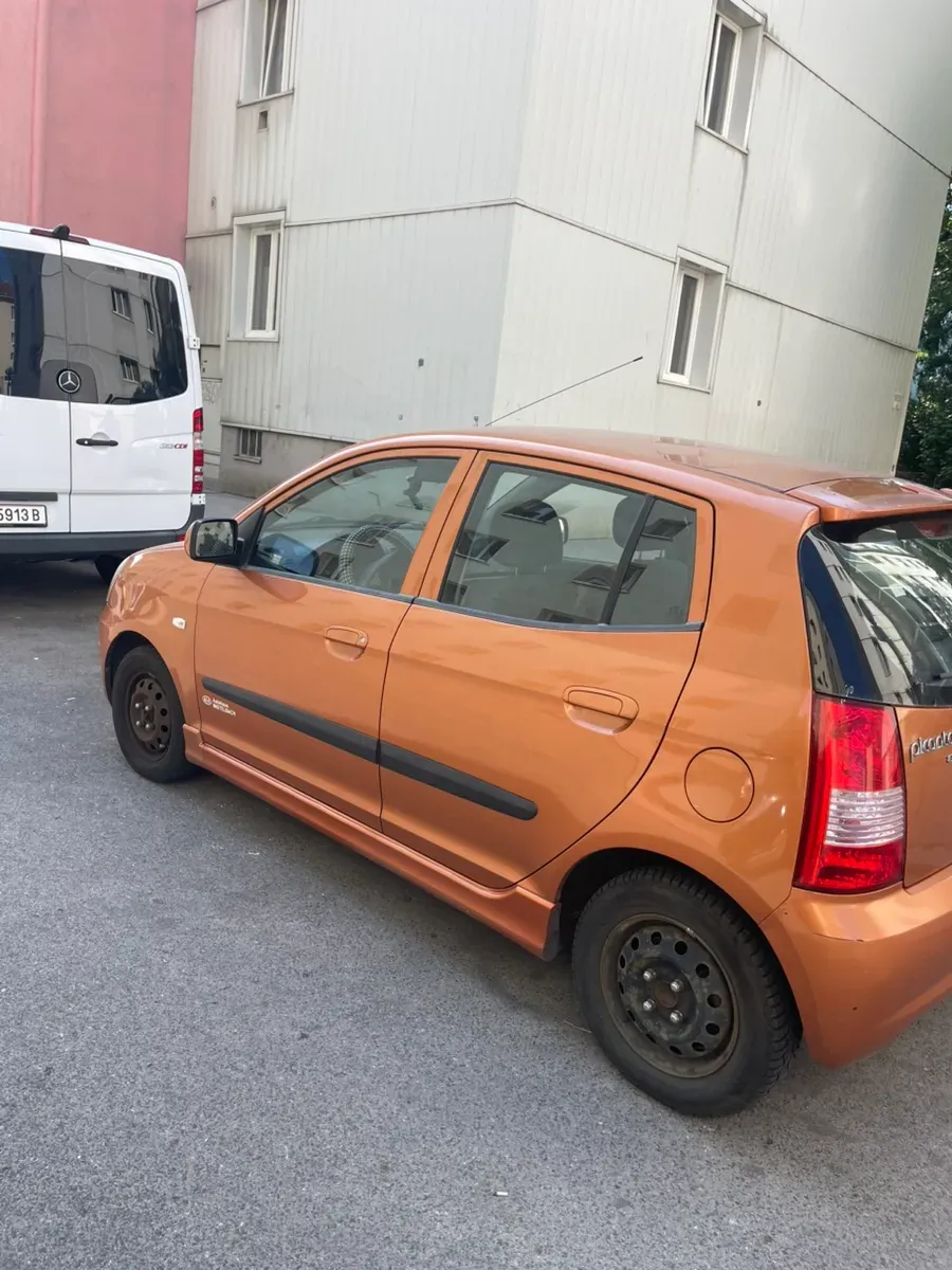 Kia Picanto 2004 photo 3