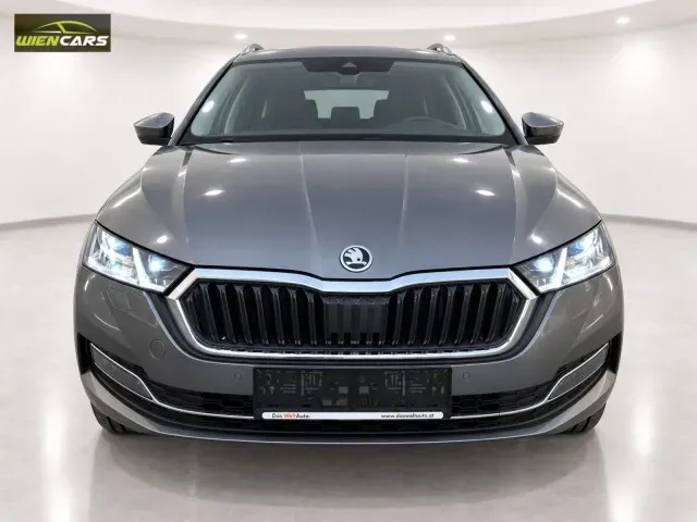 Skoda Octavia 2023 photo 3