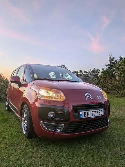 Citroen C3 Picasso 2009 photo 4
