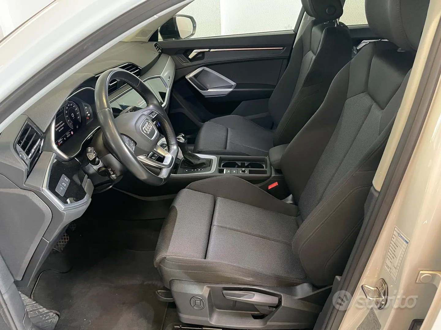 Audi Q3 2022 photo 5