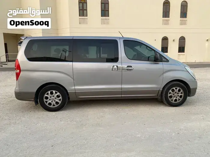 Hyundai H1 2014 photo 4