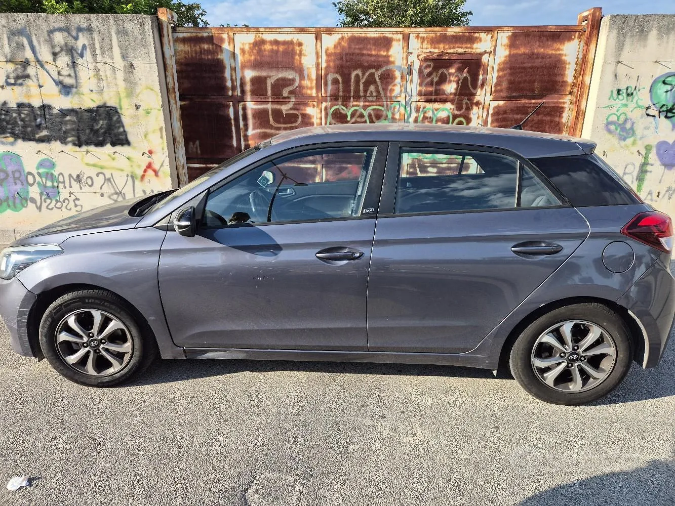 Hyundai I20 2018 photo 2