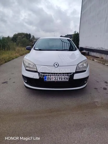 Renault Megane 2012 photo 2