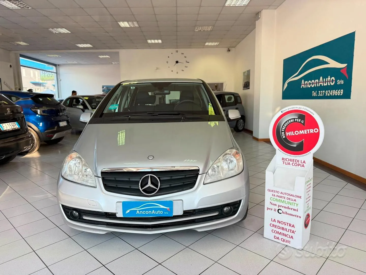 Mercedes-Benz A 160 2009 photo 2
