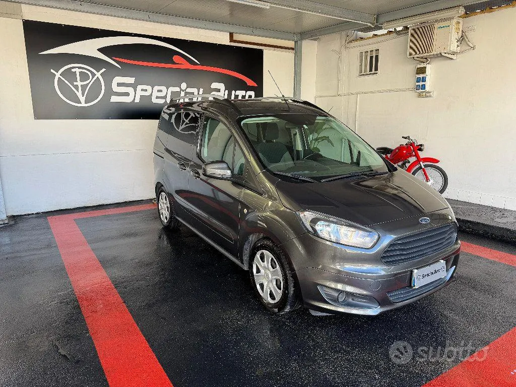Ford Tourneo Courier 2018 photo 2