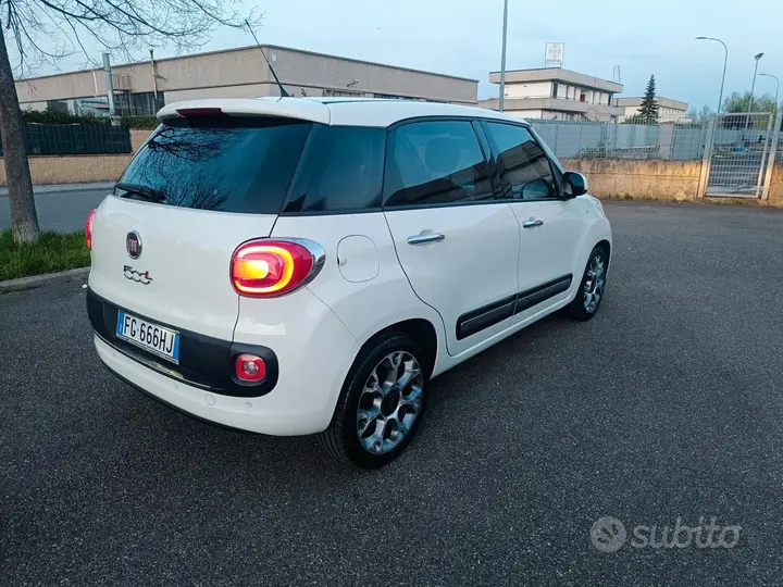 Fiat 500L 2016 photo 4
