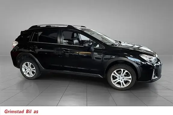 Subaru Xv 2017 photo 2