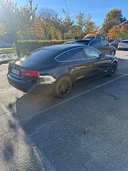 Audi A5 2011 photo 4